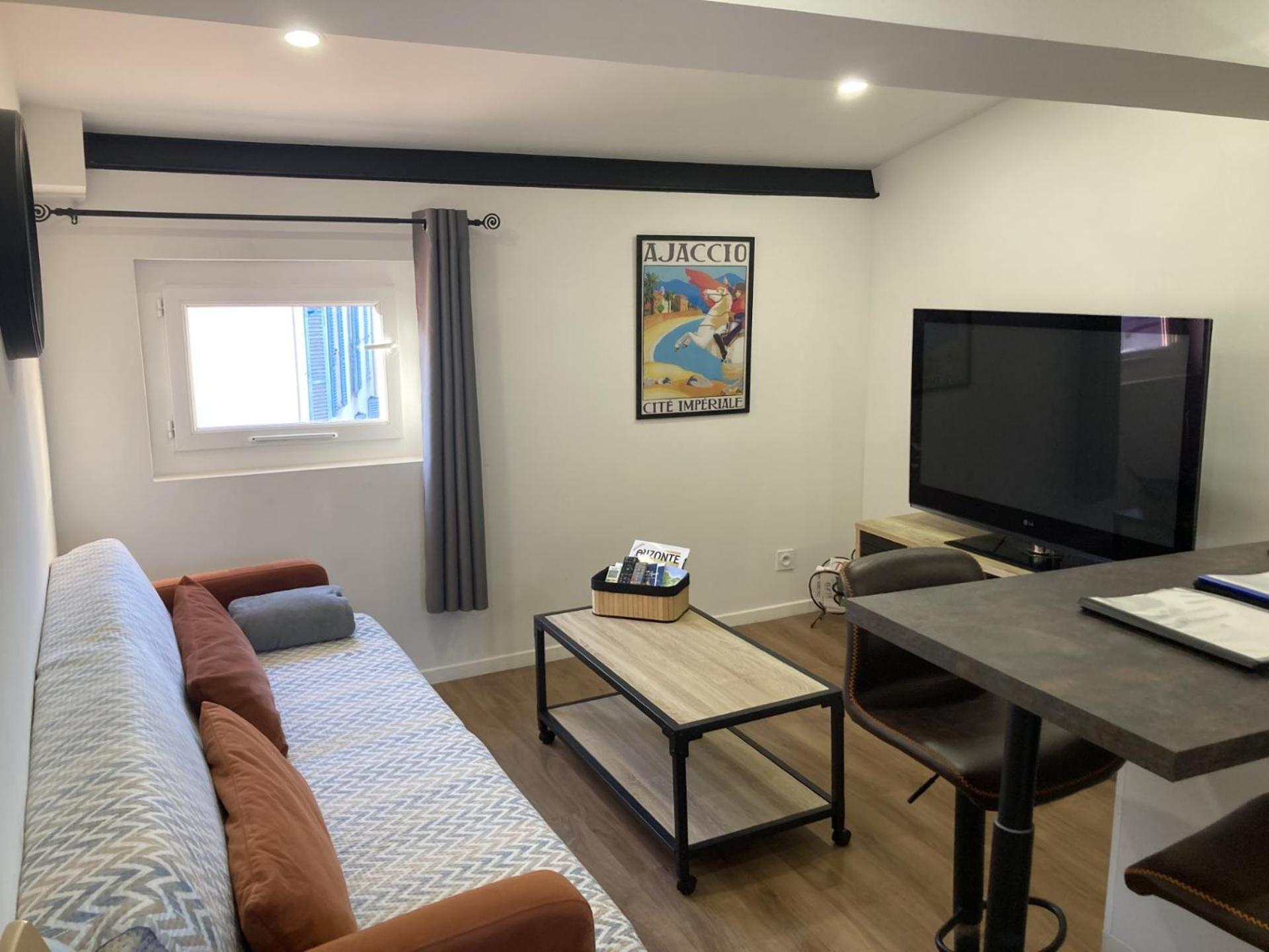 F2 Type Loft A Ajaccio Apartment *